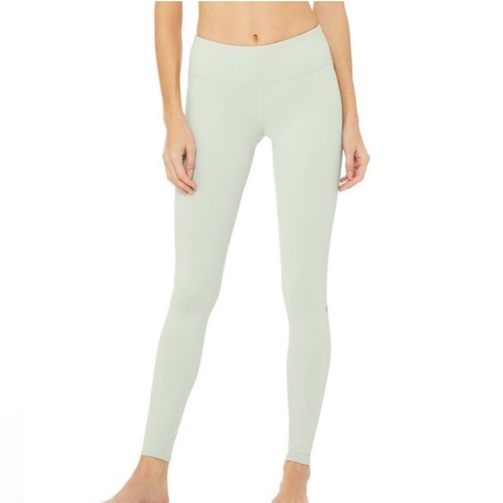 Alo Yoga Leggings and Bra